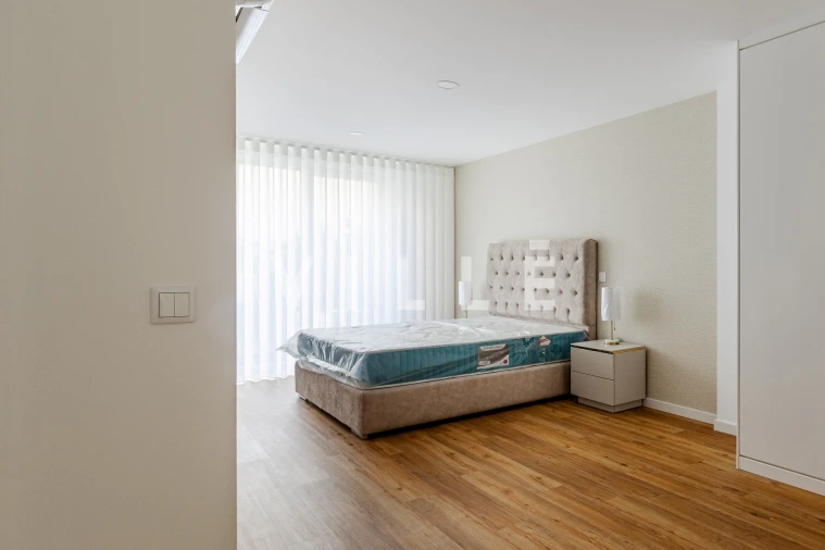 Apartamento T1 para Venda em Glória e Vera Cruz Foto 20