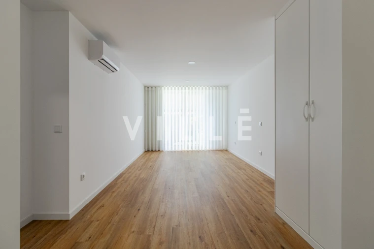 Apartamento T1 para Venda em Glória e Vera Cruz Foto 11