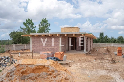 Moradia T3 para Venda em Fermentelos