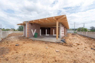Moradia T3 para Venda em Fermentelos