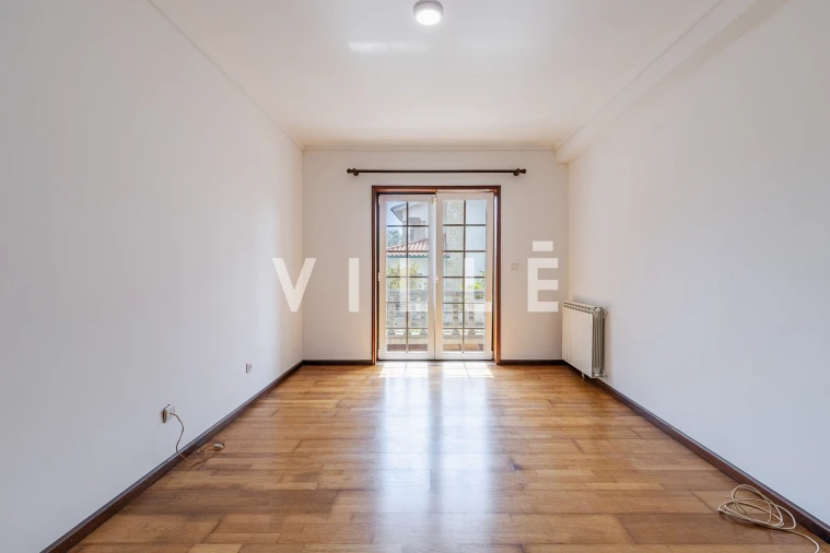 Apartamento T3 para Venda em São Bernardo Foto 3