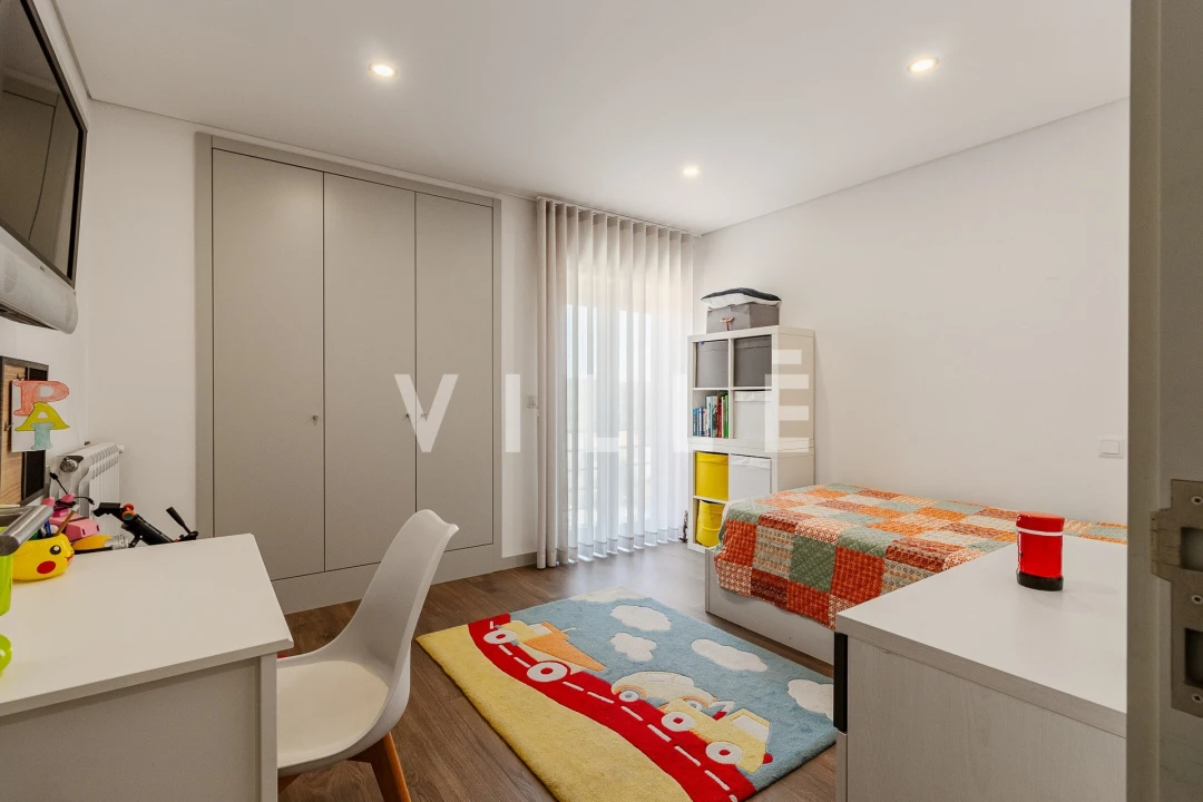 Moradia T3 para Venda em Eixo e Eirol Foto 22