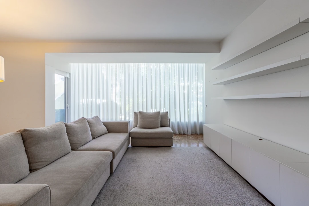 Apartamento T3 para Arrendamento em Lordelo do Ouro e Massarelos Foto 18