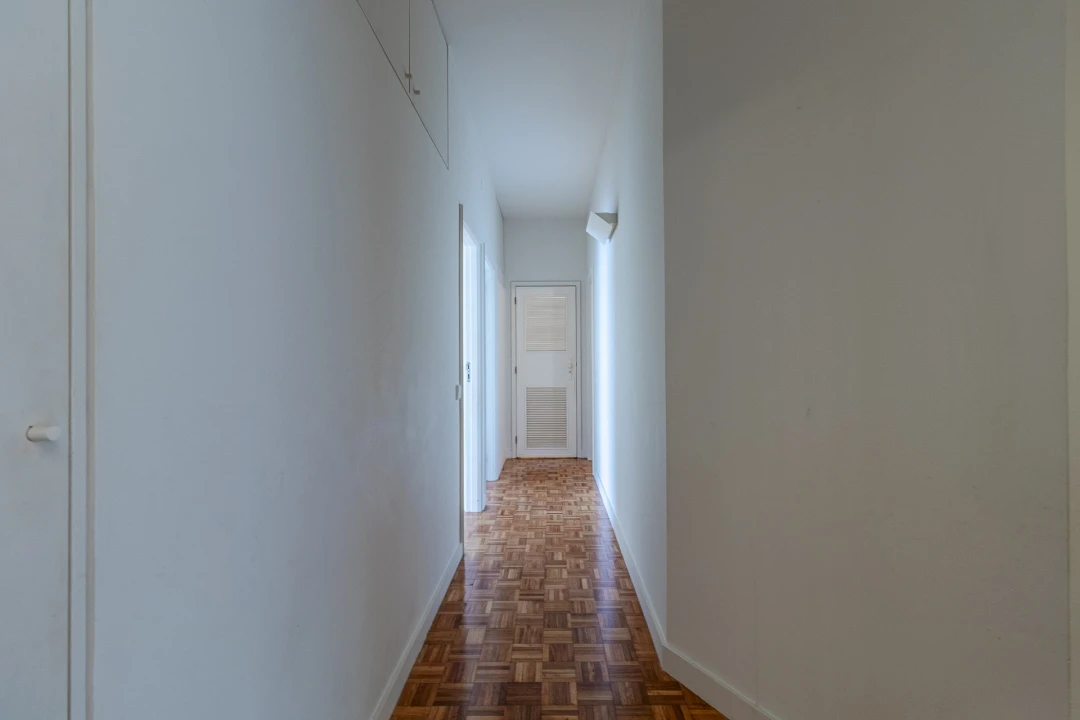 Apartamento T3 para Arrendamento em Lordelo do Ouro e Massarelos Foto 26