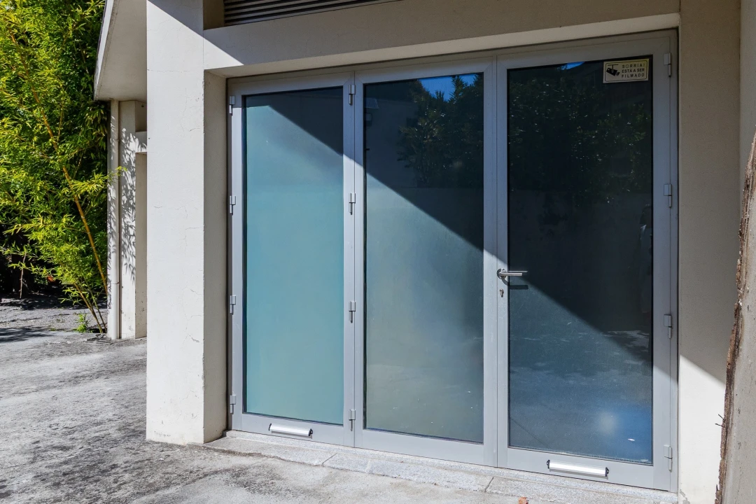Apartamento T3 para Arrendamento em Lordelo do Ouro e Massarelos Foto 47