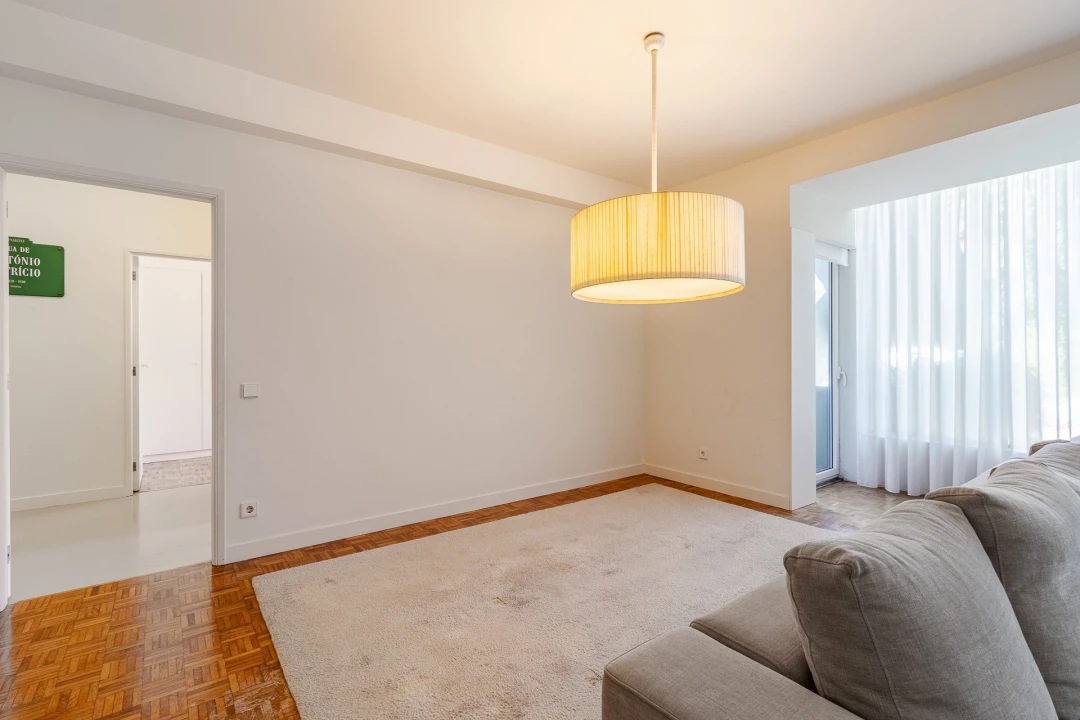 Apartamento T3 para Arrendamento em Lordelo do Ouro e Massarelos Foto 19
