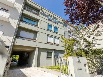 Apartamento T3 para Arrendamento em Lordelo do Ouro e Massarelos