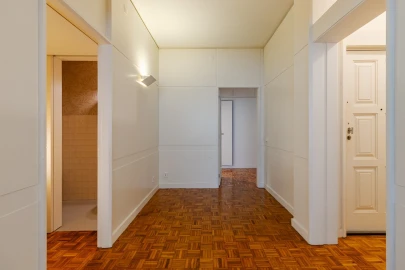 Apartamento T3 para Arrendamento em Lordelo do Ouro e Massarelos