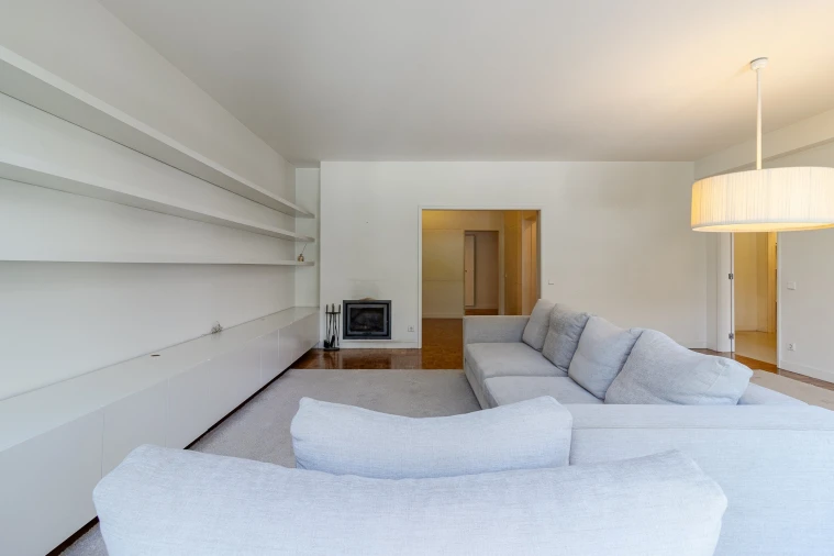Apartamento T3 para Arrendamento em Lordelo do Ouro e Massarelos Foto 14