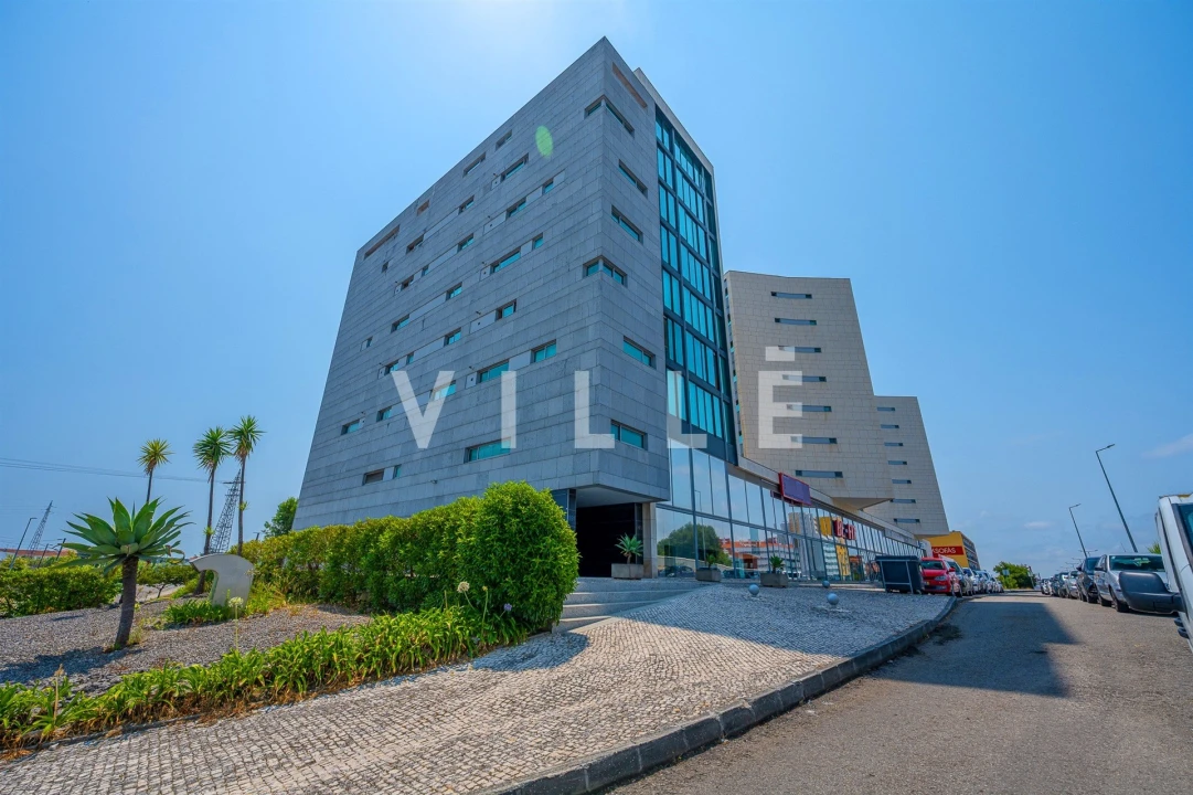 Apartamento T1 para Arrendamento em Aradas Foto 1
