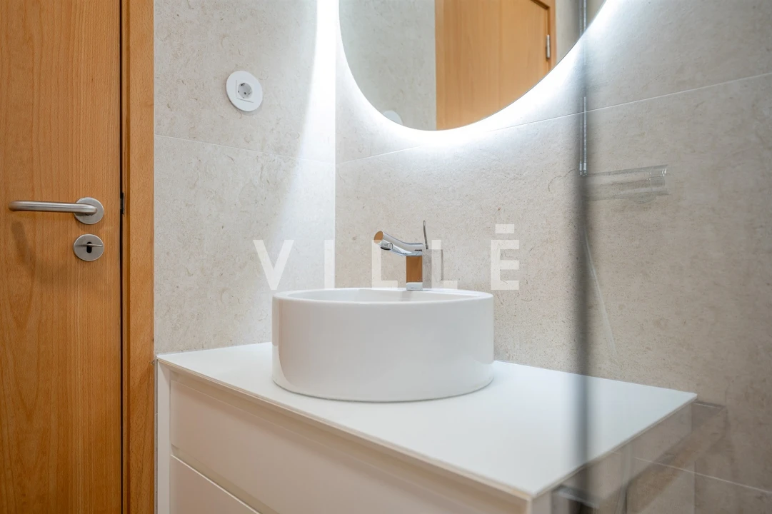 Apartamento T1 para Arrendamento em Aradas Foto 22