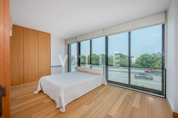 Apartamento T1 para Arrendamento em Aradas Foto 24