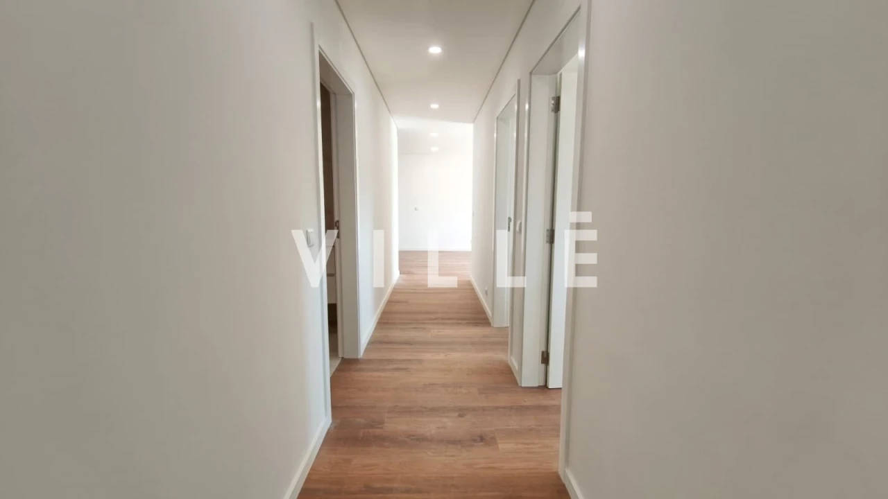 Apartamento T3 para Venda em Oiã Foto 13