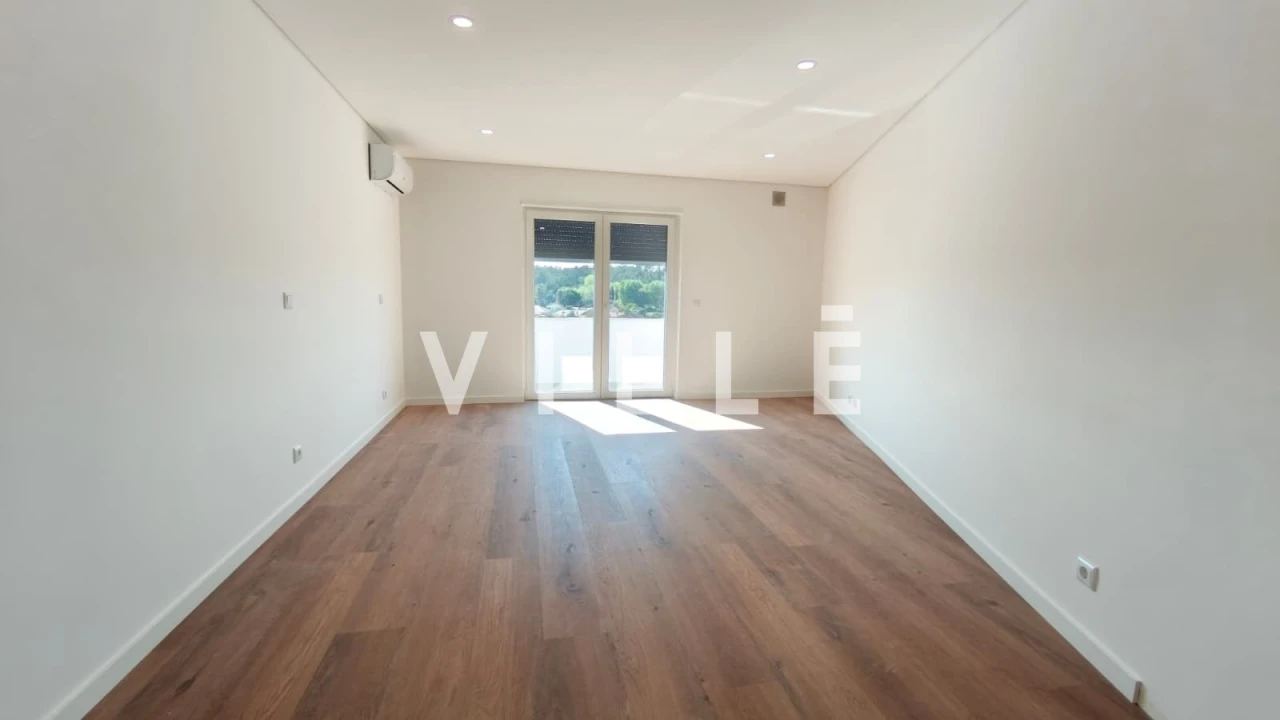 Apartamento T3 para Venda em Oiã Foto 17