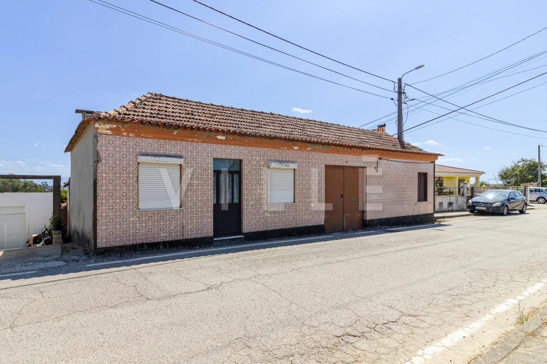 Moradia T3 para Venda em Requeixo, Nossa Senhora de Fátima e Nariz Foto 45