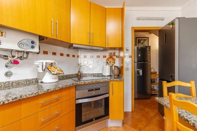 Moradia T4 para Venda em Santa Joana