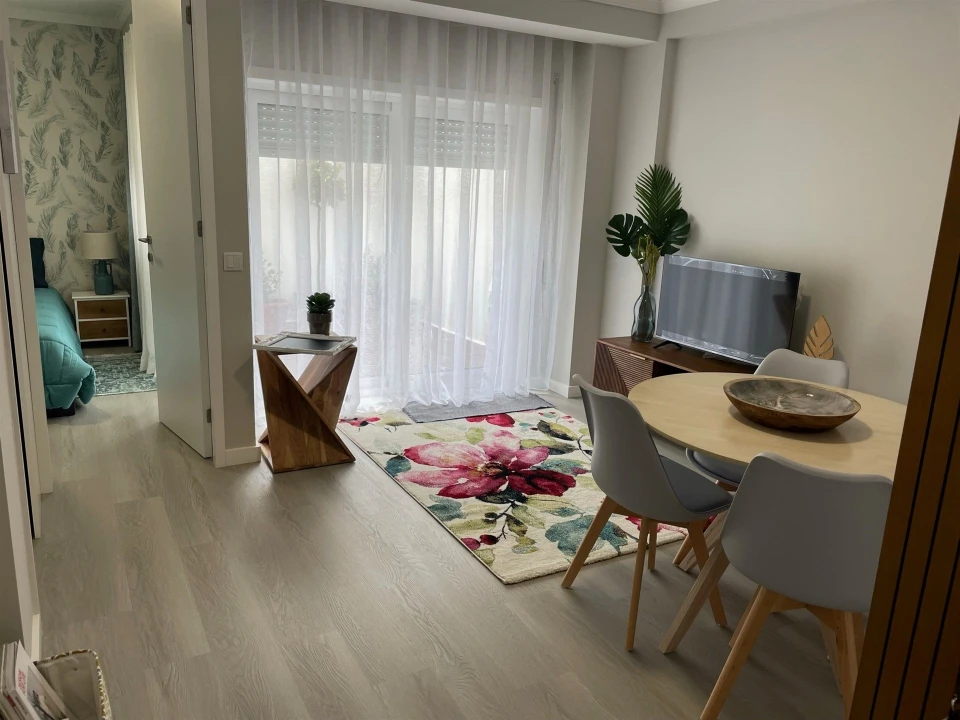 Apartamento T1 para Venda em Glória e Vera Cruz Foto 36