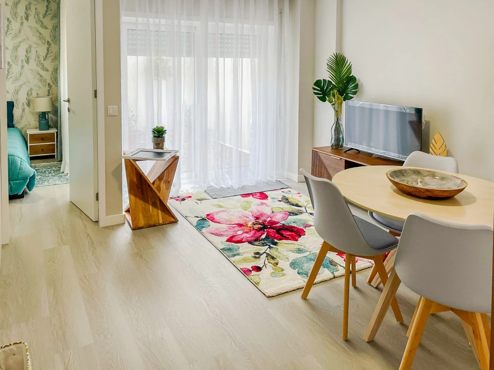 Apartamento T1 para Venda em Glória e Vera Cruz Foto 3