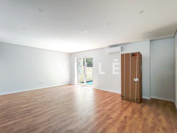 Apartamento T2 para Arrendamento em Esgueira