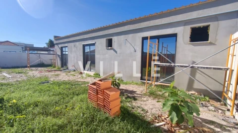 Moradia T3 para Venda em Carapelhos