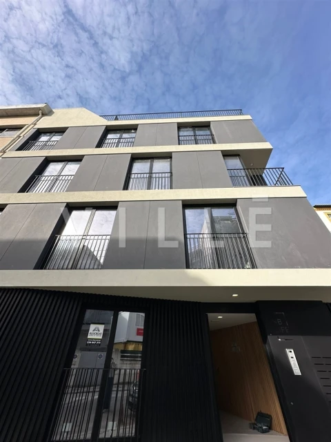 Apartamento T1 para Arrendamento em Glória e Vera Cruz