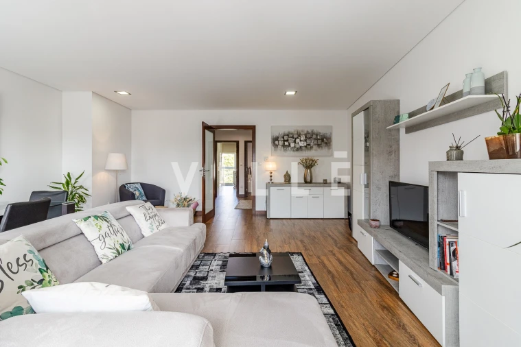 Apartamento T1 para Venda em Vagos e Santo António Foto 12