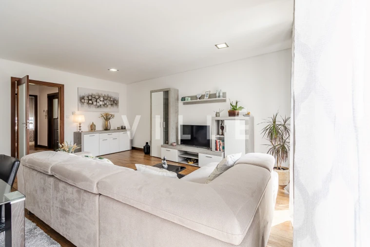 Apartamento T1 para Venda em Vagos e Santo António Foto 11