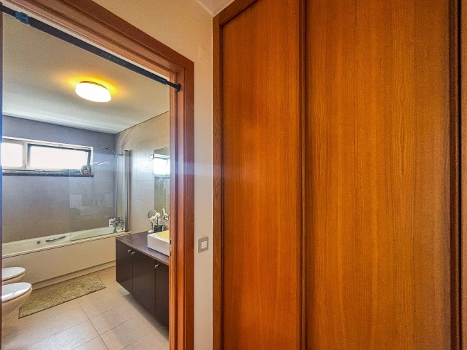 Apartamento T2 para Arrendamento em Glória e Vera Cruz Foto 12