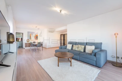 Apartamento T2 para Venda em Corroios