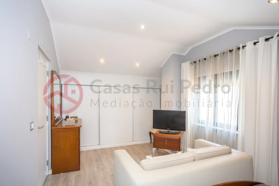 Moradia T3 para Venda em União das Freguesias de Setúbal Foto 41