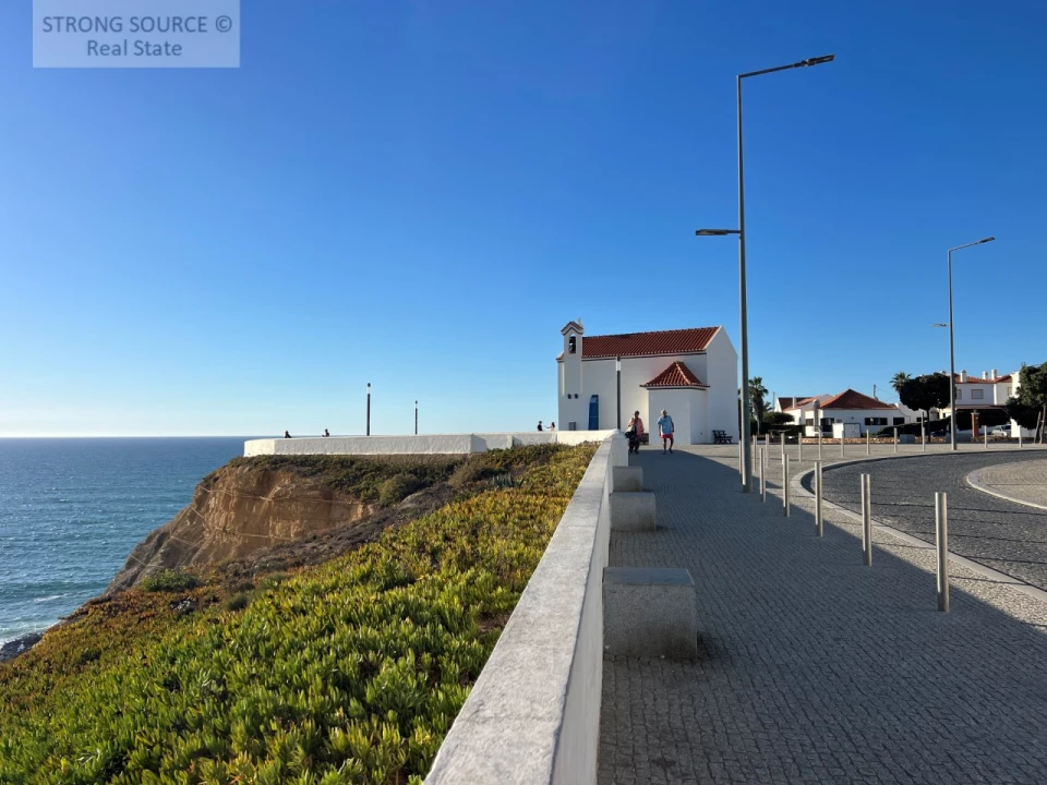 Quinta T3 para Venda em São Teotónio Foto 78