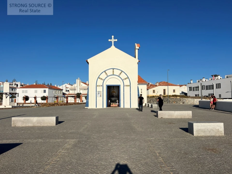 Quinta T3 para Venda em São Teotónio Foto 79