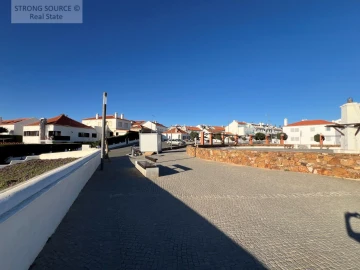 Quinta T3 para Venda em São Teotónio