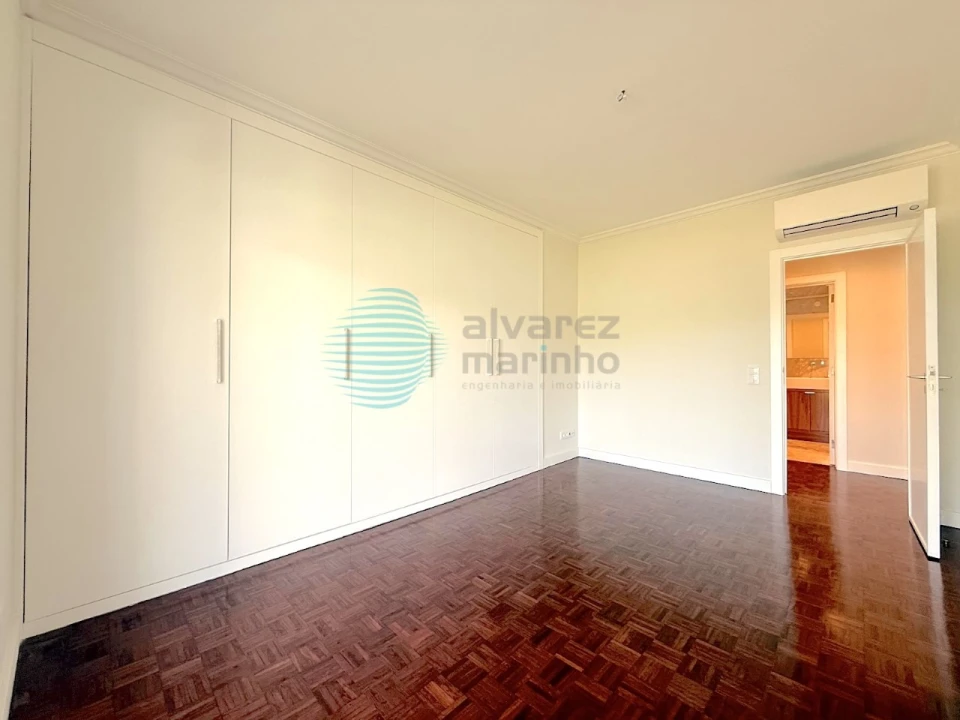 Moradia T4 para Arrendamento em Cascais e Estoril Foto 29