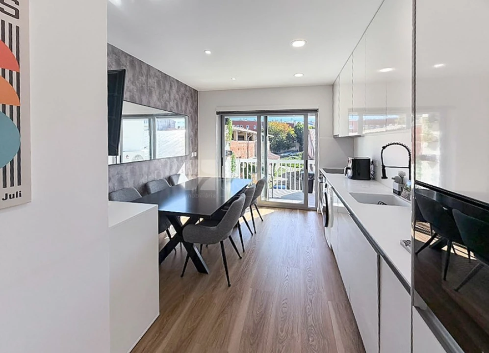 Apartamento T2 para Venda em Cedofeita, Santo Ildefonso, Sé, Miragaia, São Nicolau e Vitória Foto 5