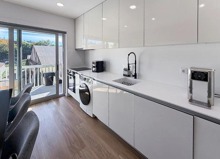 Apartamento T2 para Venda em Cedofeita, Santo Ildefonso, Sé, Miragaia, São Nicolau e Vitória Foto 7