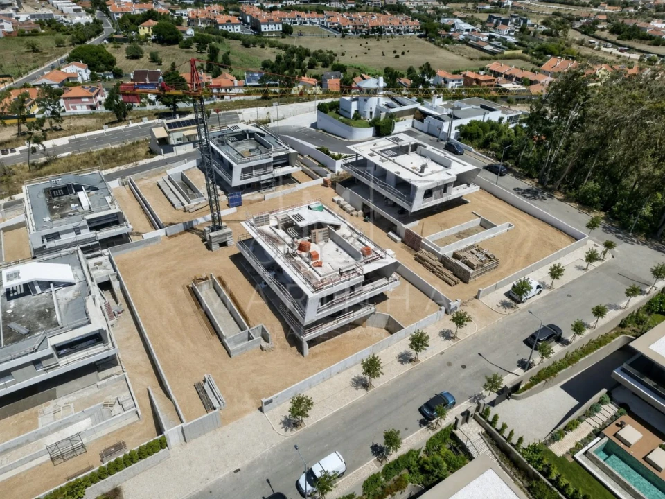 Moradia T5 para Venda em Rio de Mouro Foto 21