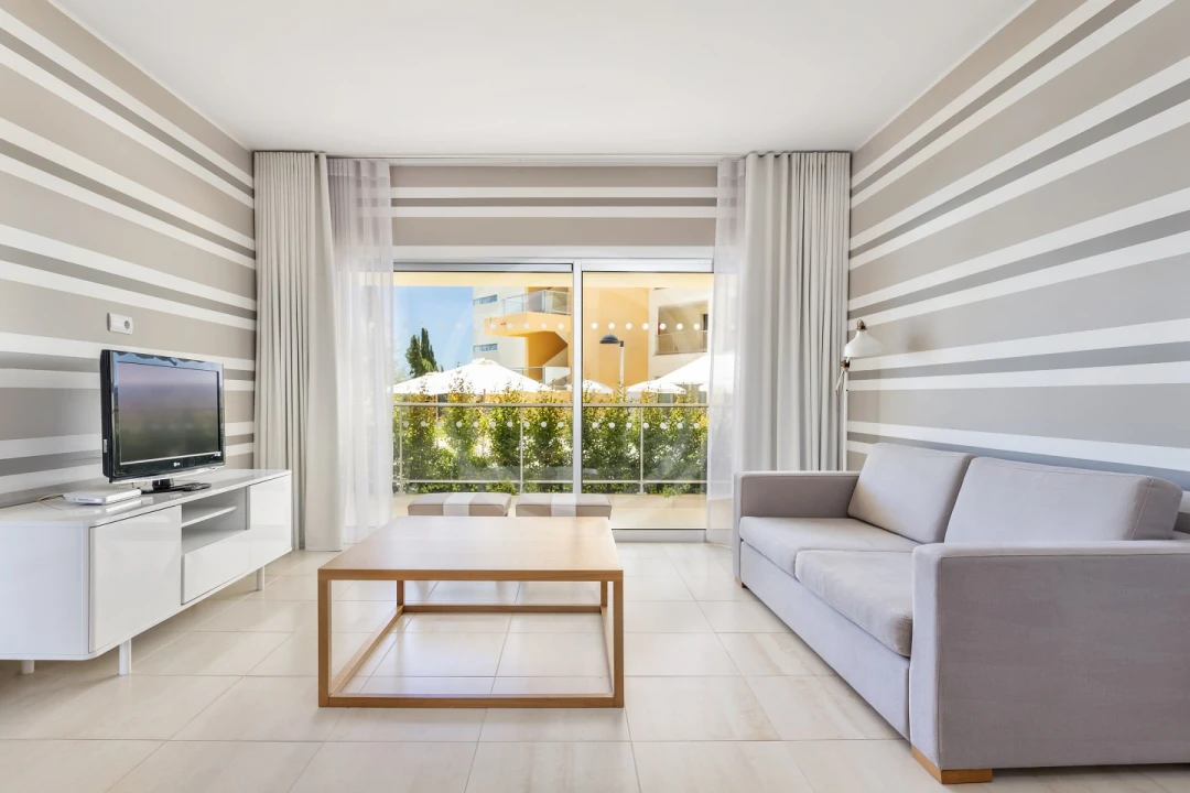 Apartamento T1 para Venda em Quarteira Foto 3