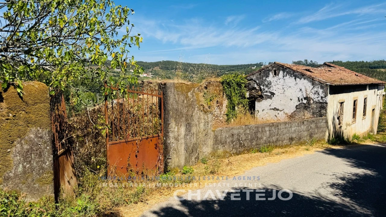 Quinta T2 para Venda em Beco Foto 20