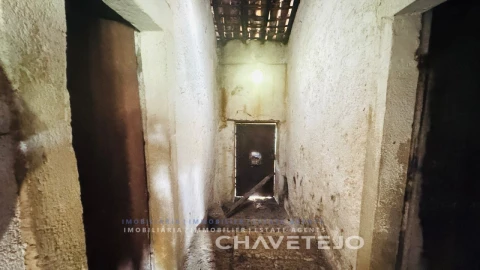 Quinta T2 para Venda em Beco