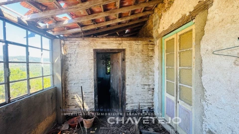 Quinta T2 para Venda em Beco