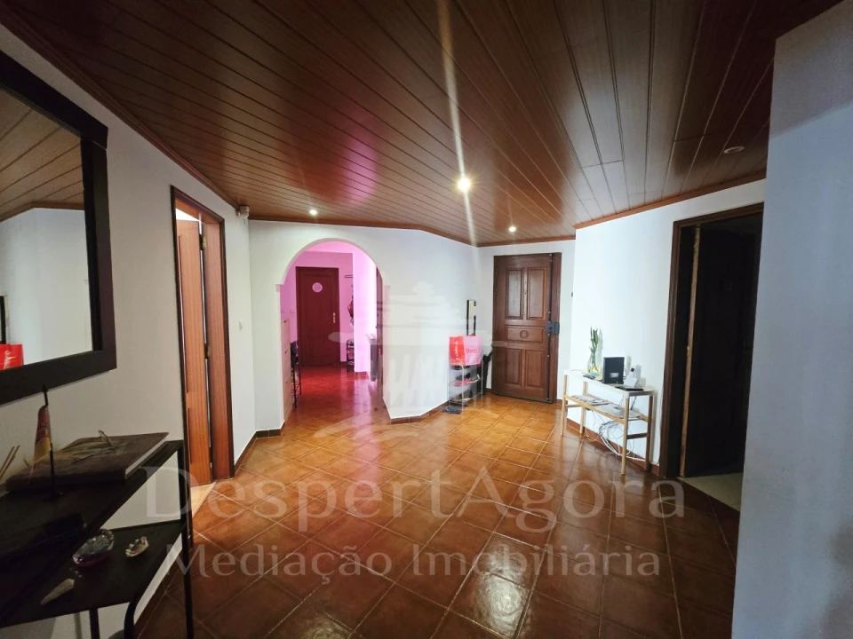Apartamento T3 para Arrendamento em Nossa Sra de Fatima Foto 6