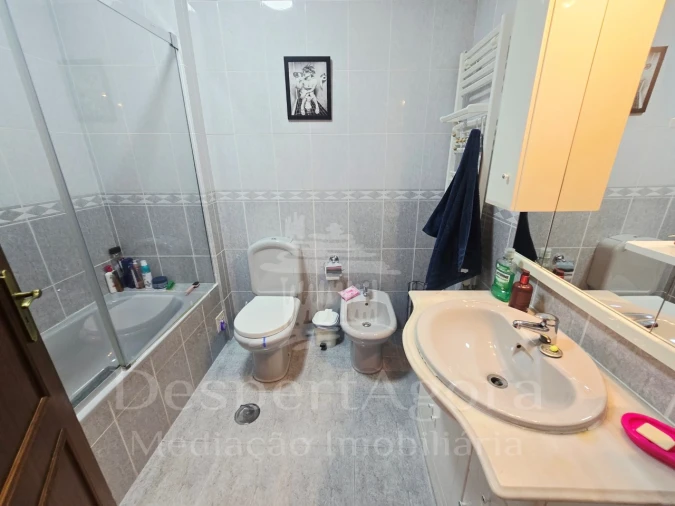 Apartamento T3 para Arrendamento em Nossa Sra de Fatima Foto 10