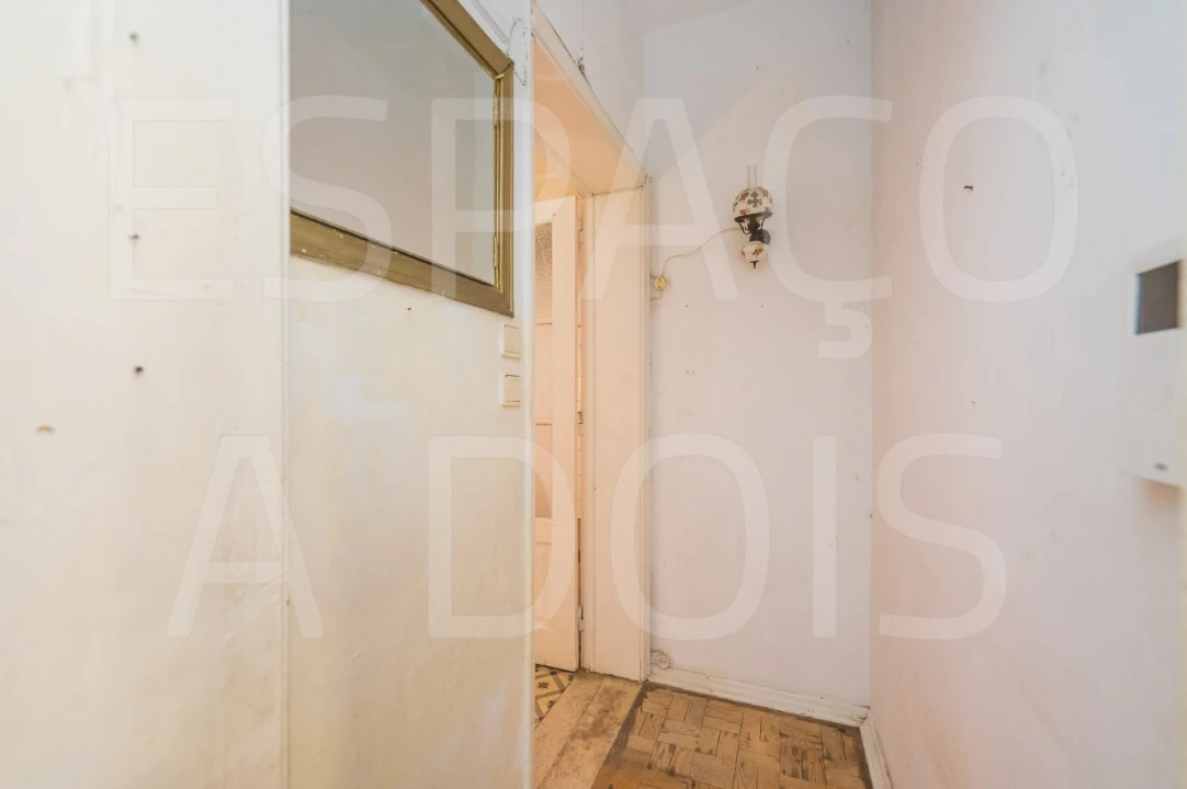 Apartamento para Venda em Alvalade Foto 3