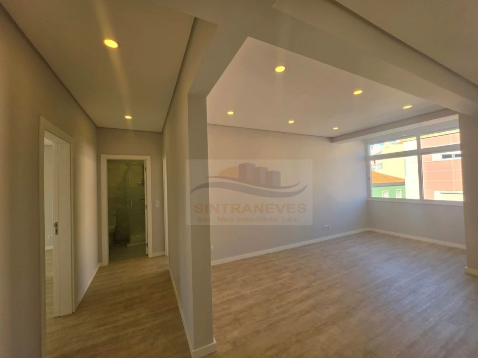 Apartamento T2 para Venda em Águas Livres Foto 7