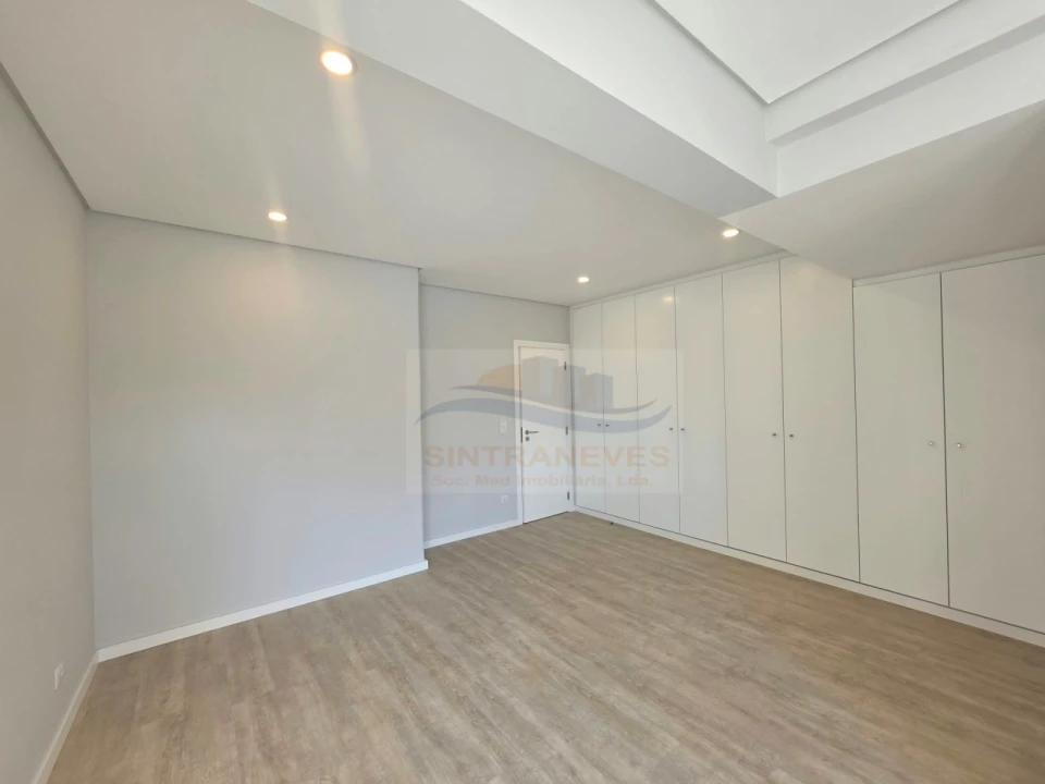 Apartamento T2 para Venda em Águas Livres Foto 22