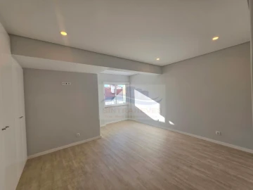 Apartamento T2 para Venda em Águas Livres