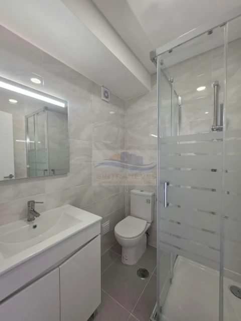 Apartamento T2 para Venda em Águas Livres