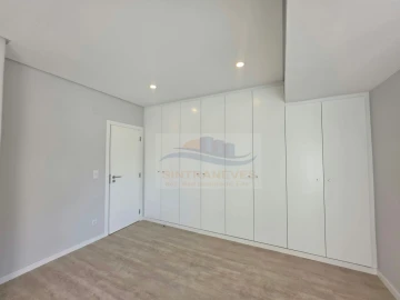 Apartamento T2 para Venda em Águas Livres