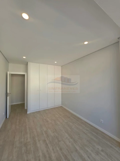 Apartamento T2 para Venda em Águas Livres